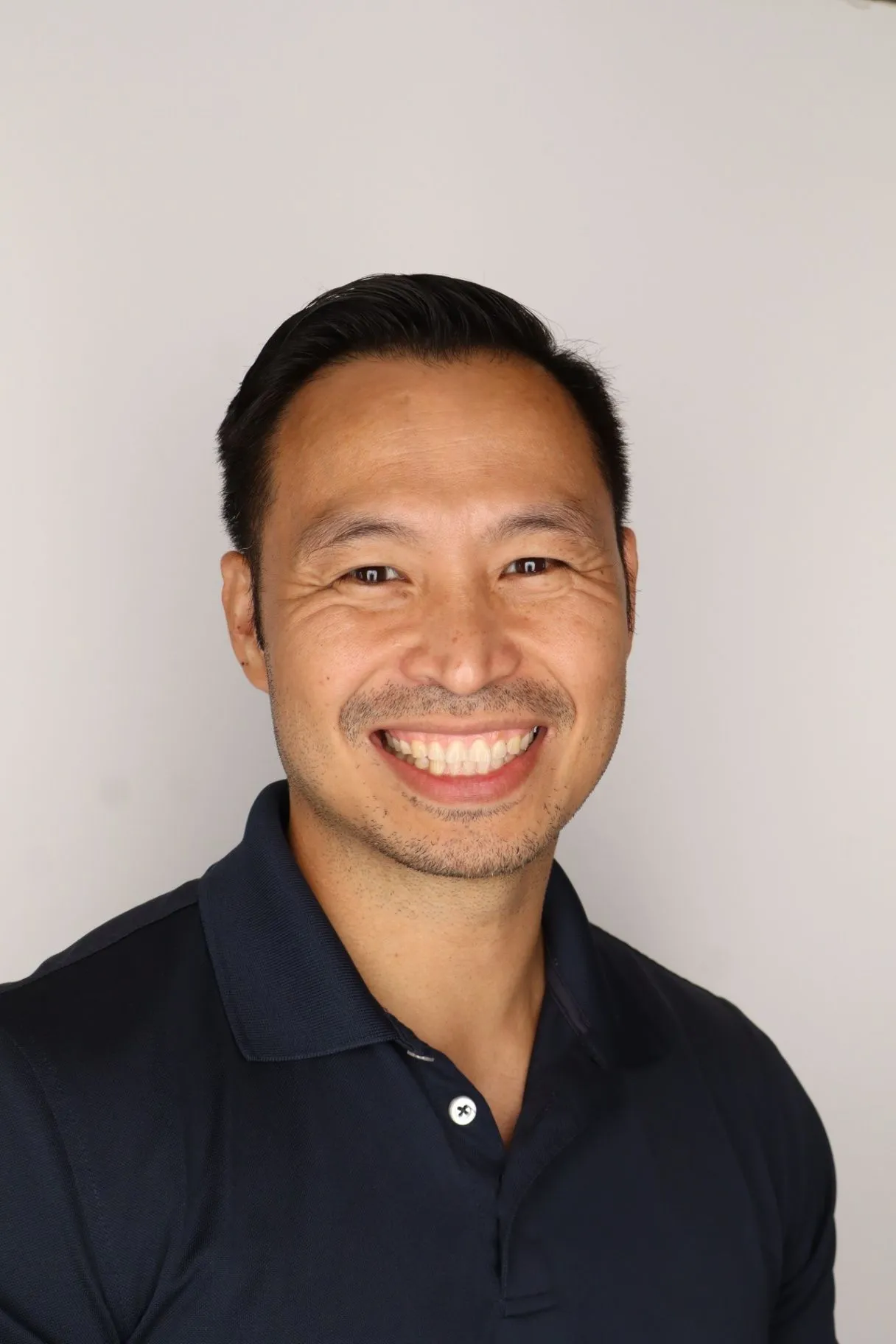 Shalom Mascariñas smiling